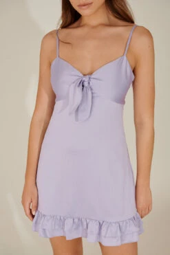 Mini Robe Nouée Devant Avec Matière Recyclée 26 Mini Robe Nouée Devant Avec Matière Recyclée -Lady Doux Soldes Magasin pamela recycled front tie frill mini dress 1659 000071 8401 04g