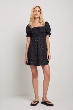 Robe Mini à Manches Bouffantes -Lady Doux Soldes Magasin puff tie sleeve mini dress 1014 001416 15114701