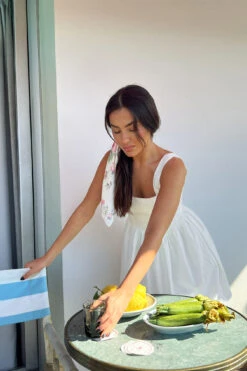 Robe Mini -Lady Doux Soldes Magasin puffy mini dress 1804 000014 0001 editorial