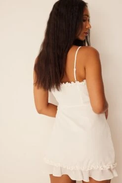 Robe à Bretelles Fines Et Encolure à Volants En Matière Recyclée -Lady Doux Soldes Magasin recycled ruffle neckline thin strap dress 1659 000070 0001 03