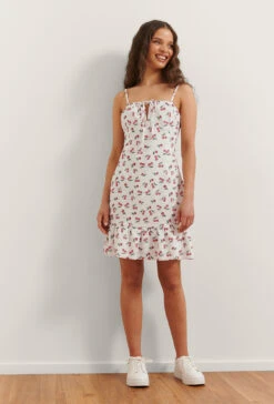 Robe Mini à Volants 7 Robe Mini à Volants -Lady Doux Soldes Magasin rianne meijer flounce detail mini dress 1711 000014 1465 03c