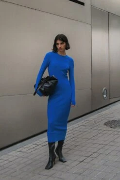 Robe Corset Mi-longue En Maille Côtelée -Lady Doux Soldes Magasin rib knitted corset detail midi dress 1018 010189 0003 editorial