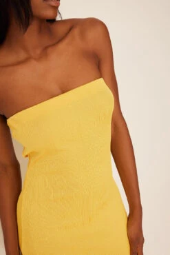 NA-KD Robe Bustier Courte Côtelée -Lady Doux Soldes Magasin ribbed bandeau mini dress 1736 000338 0024 5772