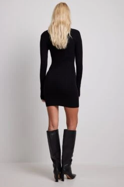 Robe Courte Boutonnée En Maille Côtelée -Lady Doux Soldes Magasin ribbed knitted button detail mini dress 1727 000112 00022173