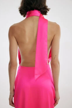 Maxi Robe Satin -Lady Doux Soldes Magasin satin scarf maxi dress 1708 000120 07991282