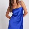 Robe Fourreau En Satin