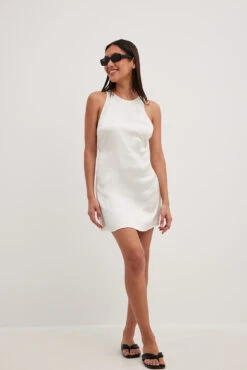 Robe Courte Fendue En Satin -Lady Doux Soldes Magasin satin slit mini dress 1744 000035 0260 1019 01c