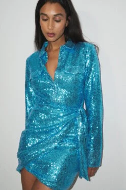 Robe Chemise Courte Croisée à Sequins