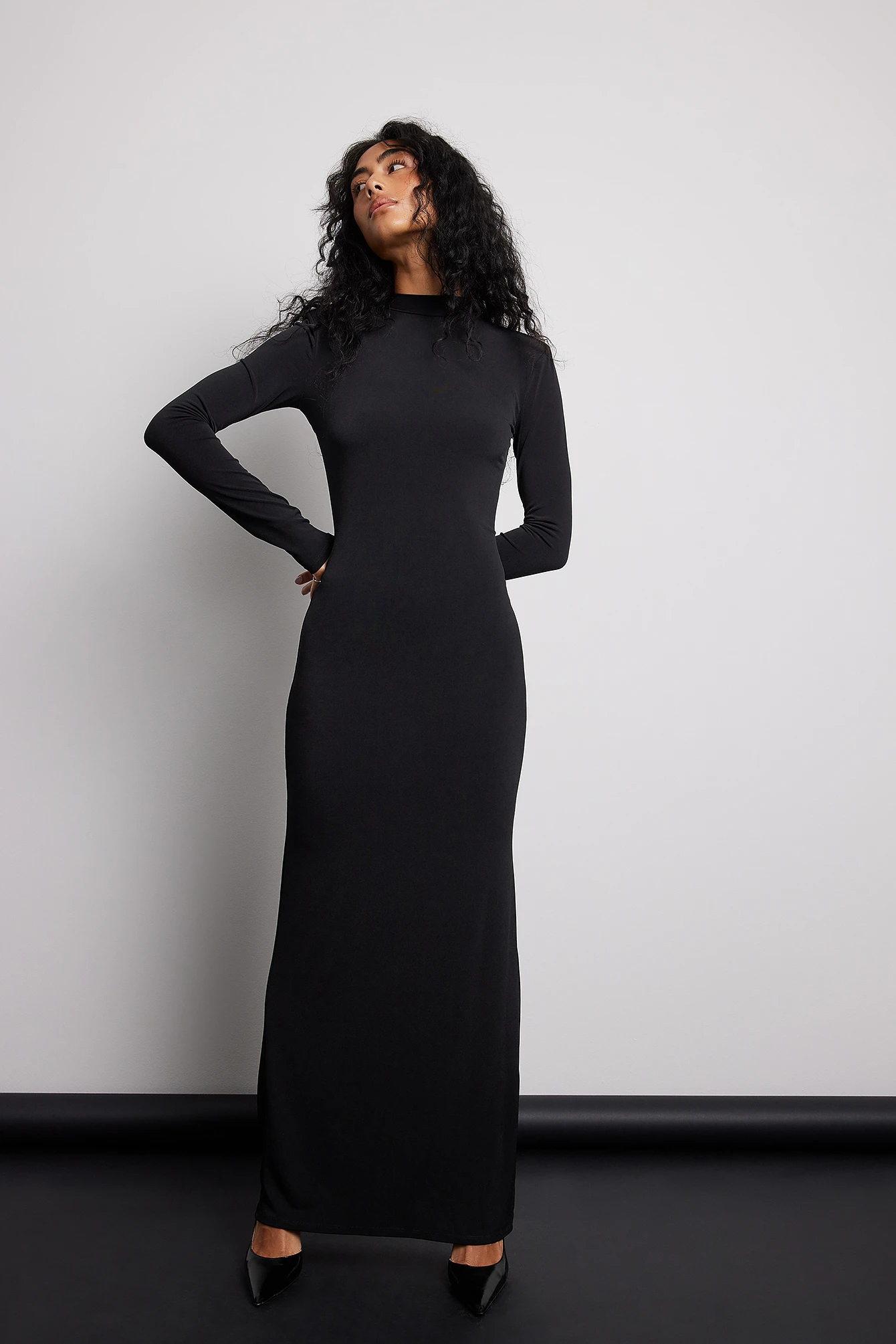 Robe Longue Avec Bretelles 7 Robe Longue Avec Bretelles – Image 7