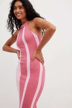 Robe Mi-longue Dos Nu En Maille à Rayures -Lady Doux Soldes Magasin striped knitted halterneck midi dress 1018 010306 001524177
