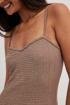 Robe Mi-longue Structurée à Bretelles -Lady Doux Soldes Magasin structure midi strap dress 1018 010395 00172540