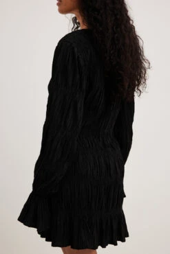 Robe Courte Structurée à Détail Noué -Lady Doux Soldes Magasin structure tie detail mini dress 1727 000125 0002 15000