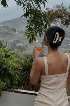 Robe Mini Structurée à Fronces Sur Les Côtés -Lady Doux Soldes Magasin structured gathered sides mini dress 1017 001485 0798 02