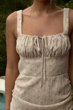 Robe Mini Structurée à Fronces Sur Les Côtés -Lady Doux Soldes Magasin structured gathered sides mini dress 1017 001485 0798 07