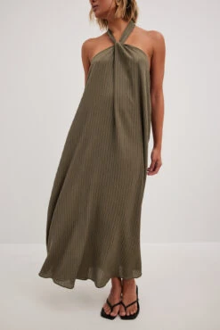 Robe Mi-longue Dos Nu Structurée 12 Robe Mi-longue Dos Nu Structurée -Lady Doux Soldes Magasin structured halterneck midi dress 1017 002241 0119 904