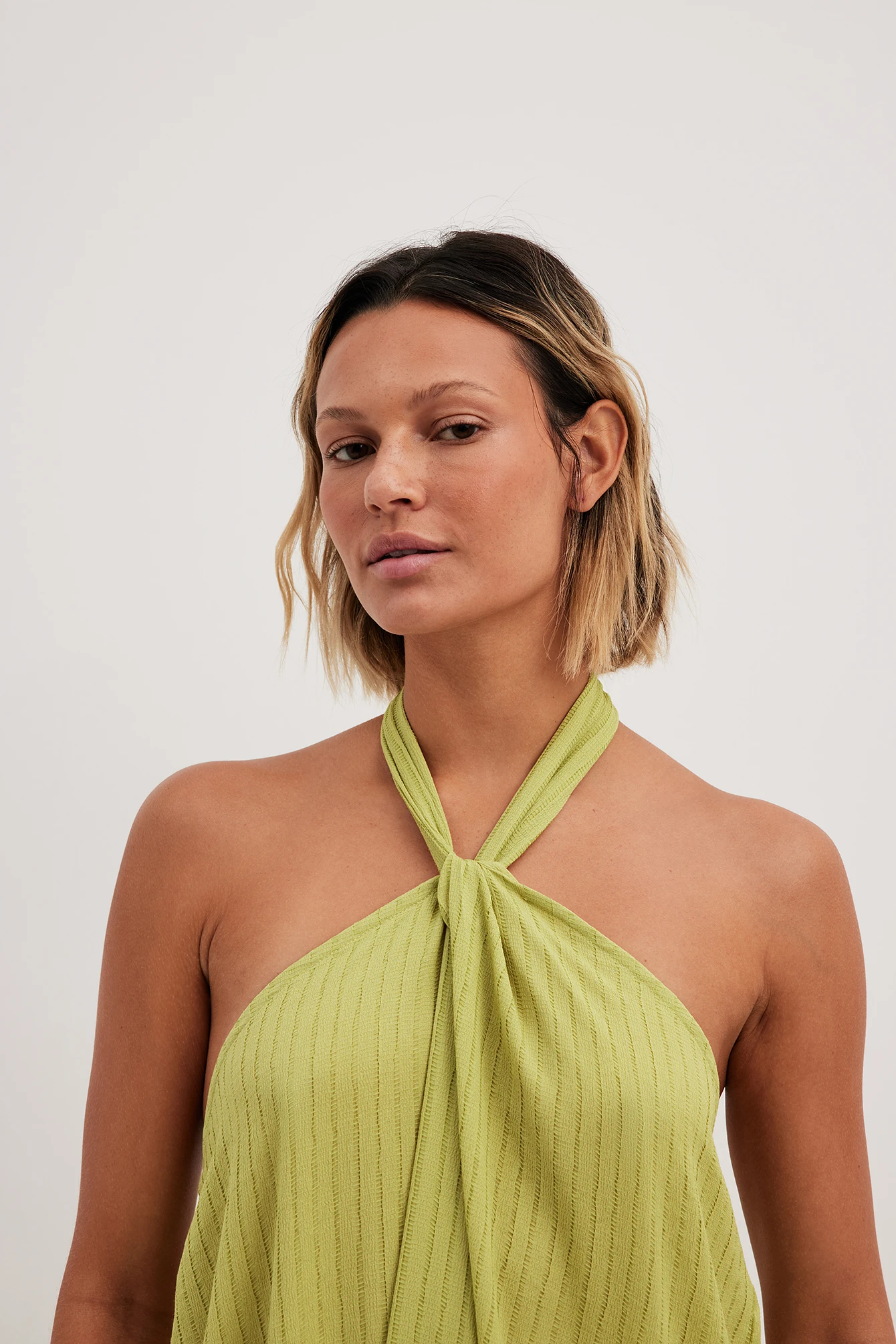 Robe Mi-longue Dos Nu Structurée 10 Robe Mi-longue Dos Nu Structurée – Image 10