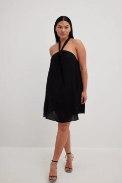 Robe Courte Dos Nu Structurée -Lady Doux Soldes Magasin structured halterneck mini dress 1017 002240 0002 33878