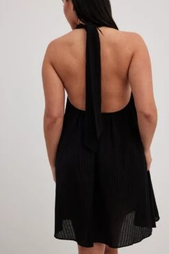 Robe Courte Dos Nu Structurée -Lady Doux Soldes Magasin structured halterneck mini dress 1017 002240 0002 33922