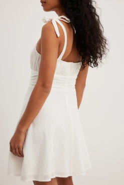 Robe Mini Nouée 7 Robe Mini Nouée -Lady Doux Soldes Magasin tie detail mini dress 1790 000021 000114660