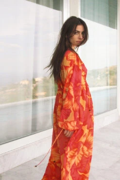 Robe Style Caftan En Mousseline Nouée à La Taille 9 Robe Style Caftan En Mousseline Nouée à La Taille -Lady Doux Soldes Magasin tie waist chiffon caftan dress 1014 001495 0689 editorial