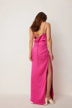 Robe Longue Drapée Avec Décolleté En Cascade -Lady Doux Soldes Magasin waterfall draped maxi dress 1017 001814 0448 04