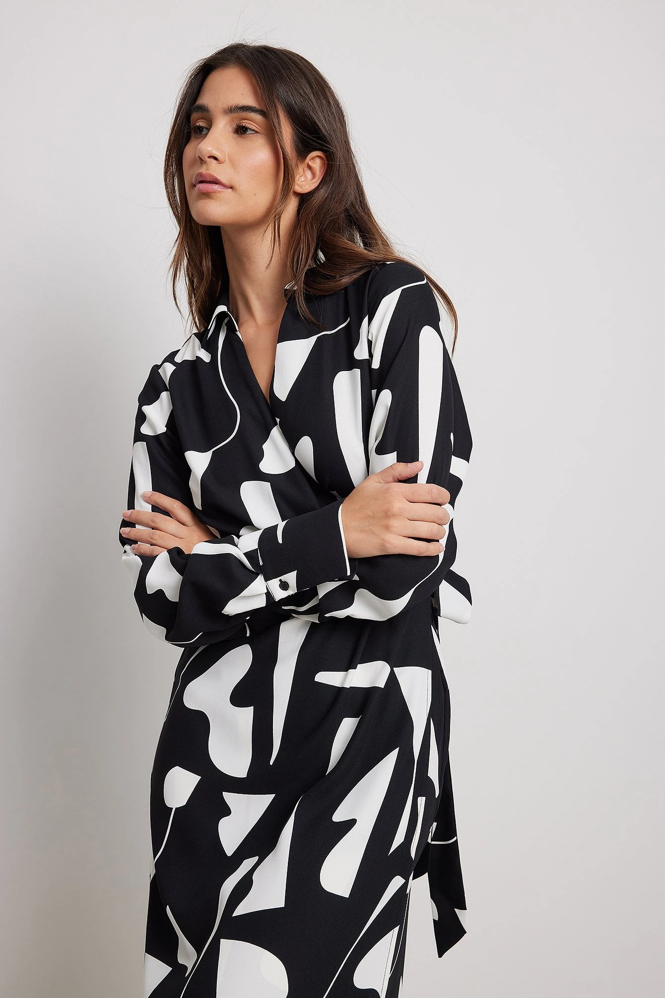 NA-KD Robe Mi-longue Portefeuille 1 NA-KD Robe Mi-longue Portefeuille