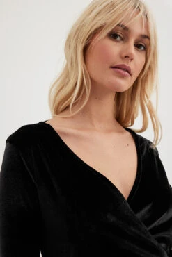 Robe Portefeuille Courte En Velours -Lady Doux Soldes Magasin wrap velvet mini dress 1017 002186 00021822