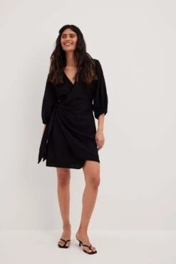 Robe Portefeuille Courte En Lin Mélangé